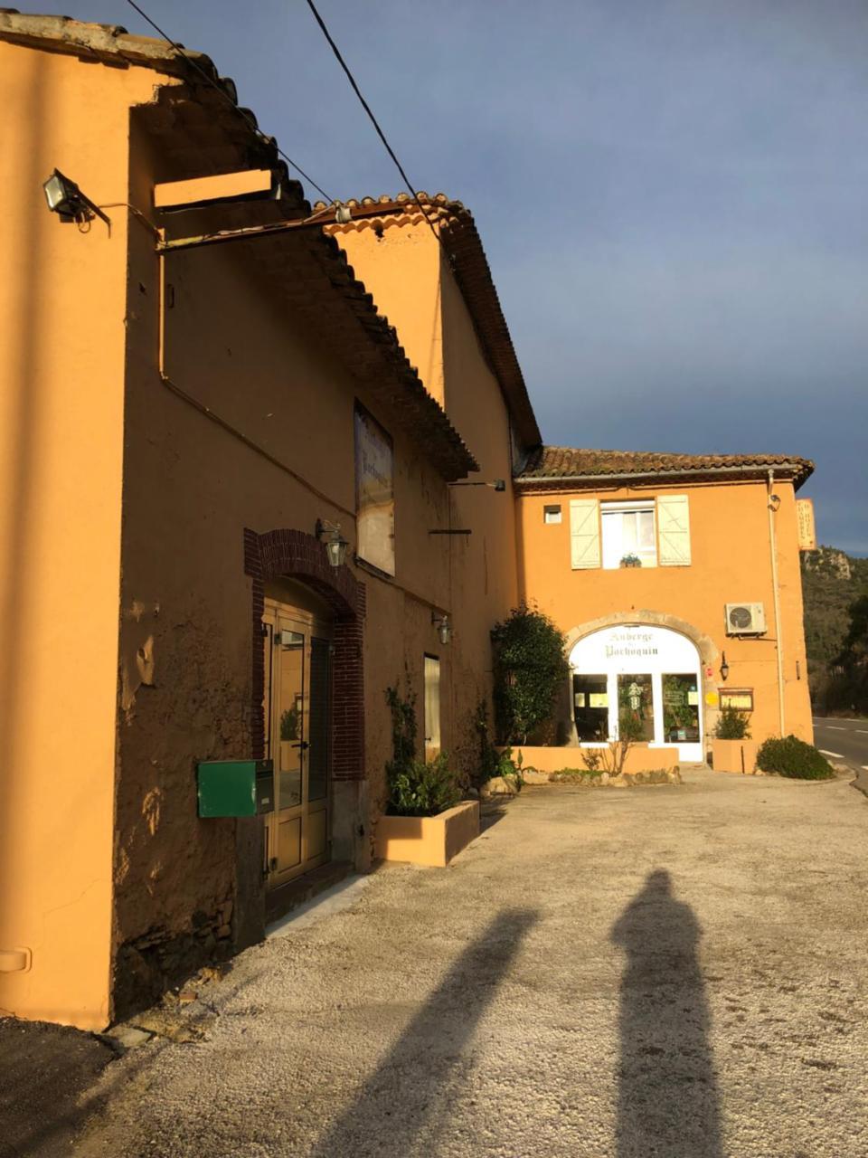 Auberge De Pachoquin Meounes-les-Montrieux Екстер'єр фото